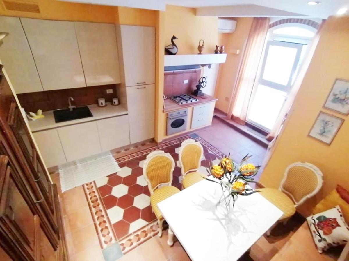 カザーレ・マリッティモLuxury House Il Borgo Anticoアパートメント エクステリア 写真