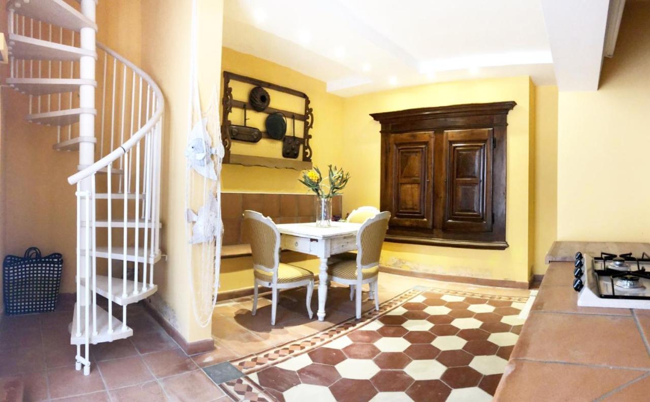 カザーレ・マリッティモLuxury House Il Borgo Anticoアパートメント エクステリア 写真